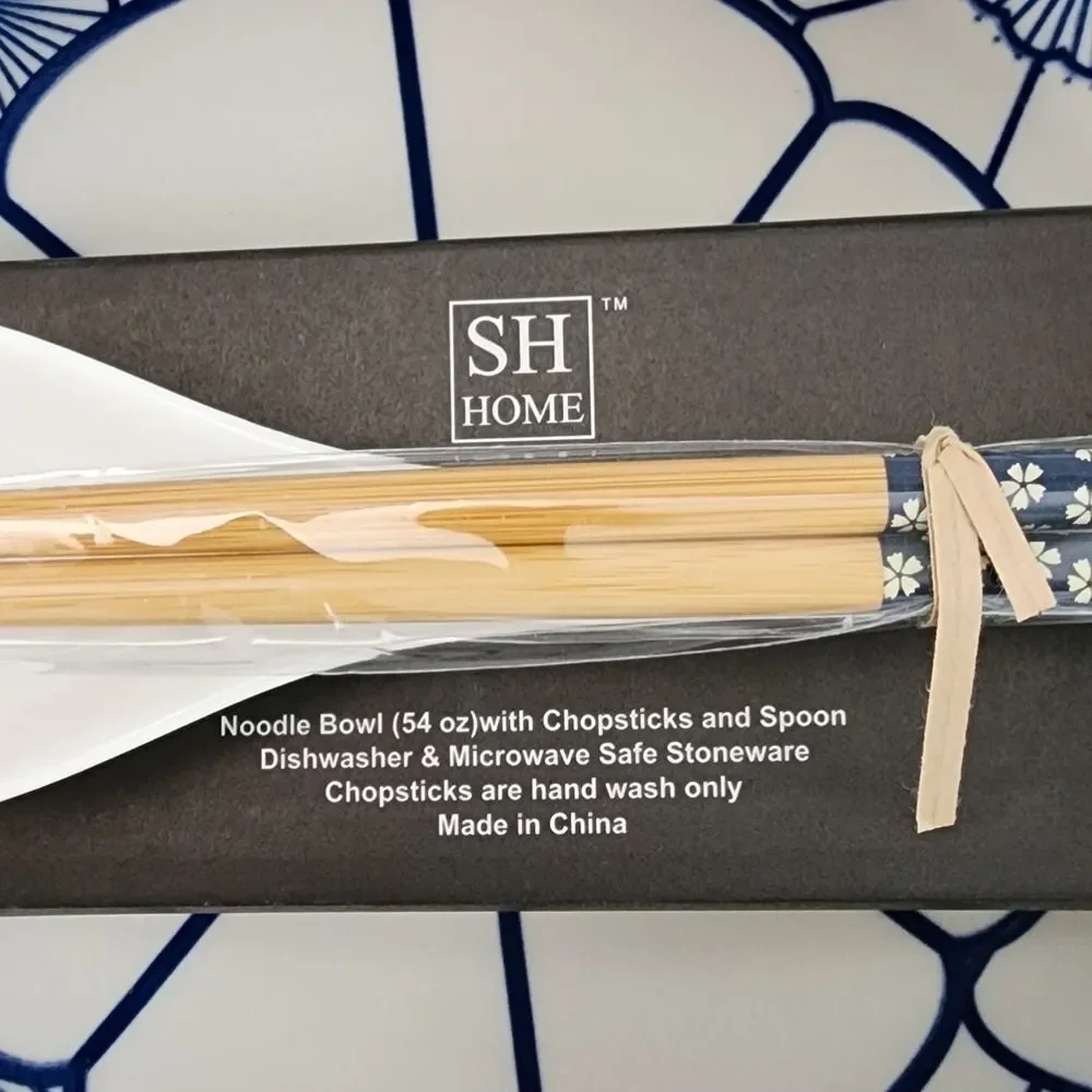 SH Home Blue Lotus Ceramic Ramen Noodle Bowl 54oz With Chopsticks And Spoon‎ 4pc